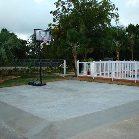 Combate Beach Resort Cabo Rojo Buitenkant foto