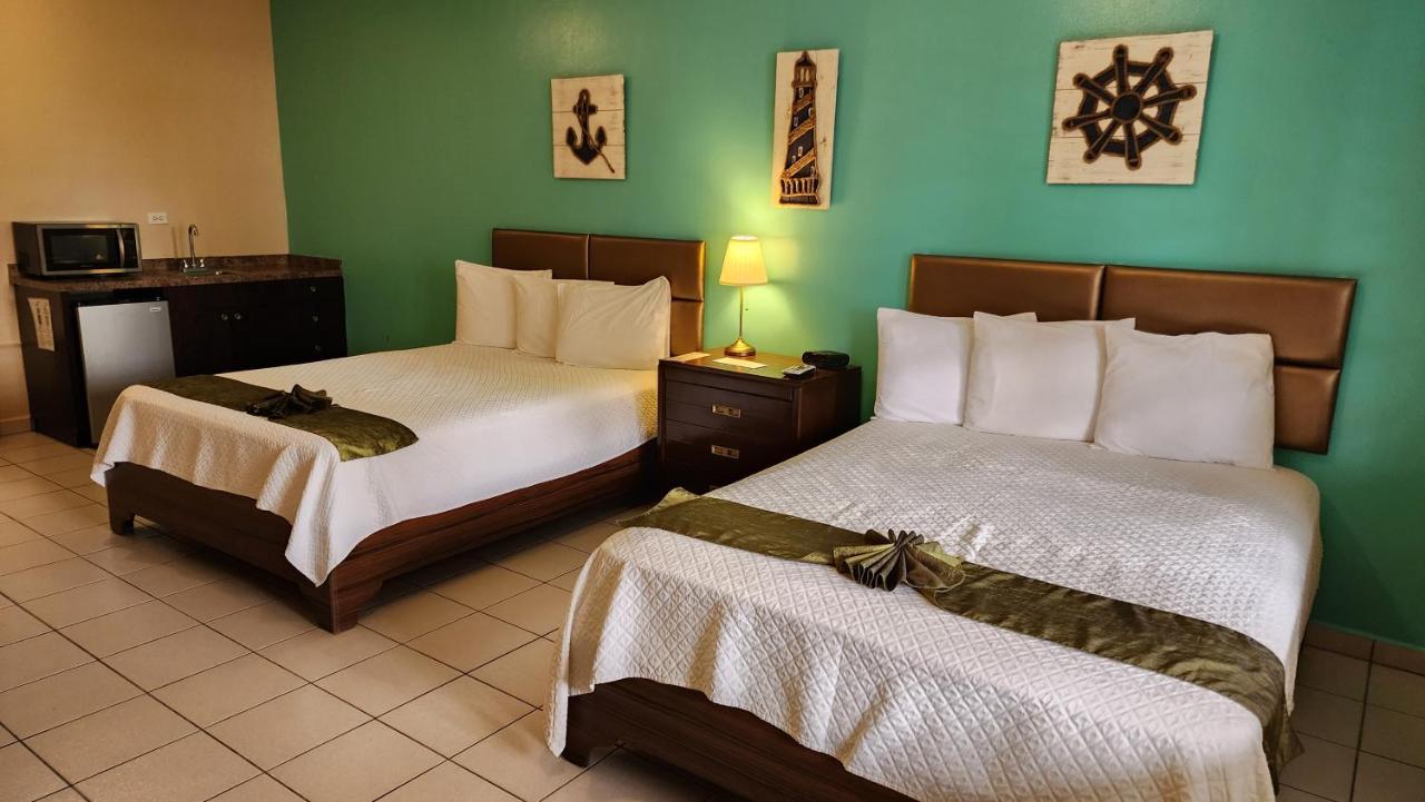 Combate Beach Resort Cabo Rojo Buitenkant foto